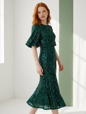 💚 Ador Emerald Green Sequin Velvet Top – Bell Sleeve